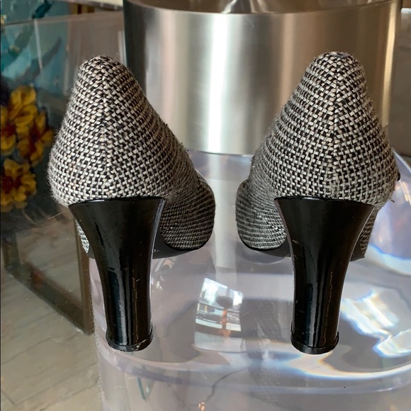 Elie Tahari Patent Leather & Fabric Pumps - Picture 4 of 8